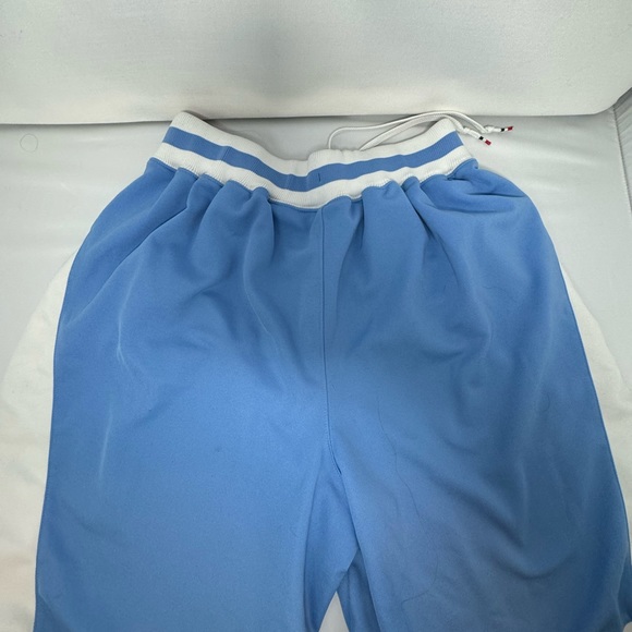 Jordan Basketball Shorts Size Medium - Picture 6 of 6
